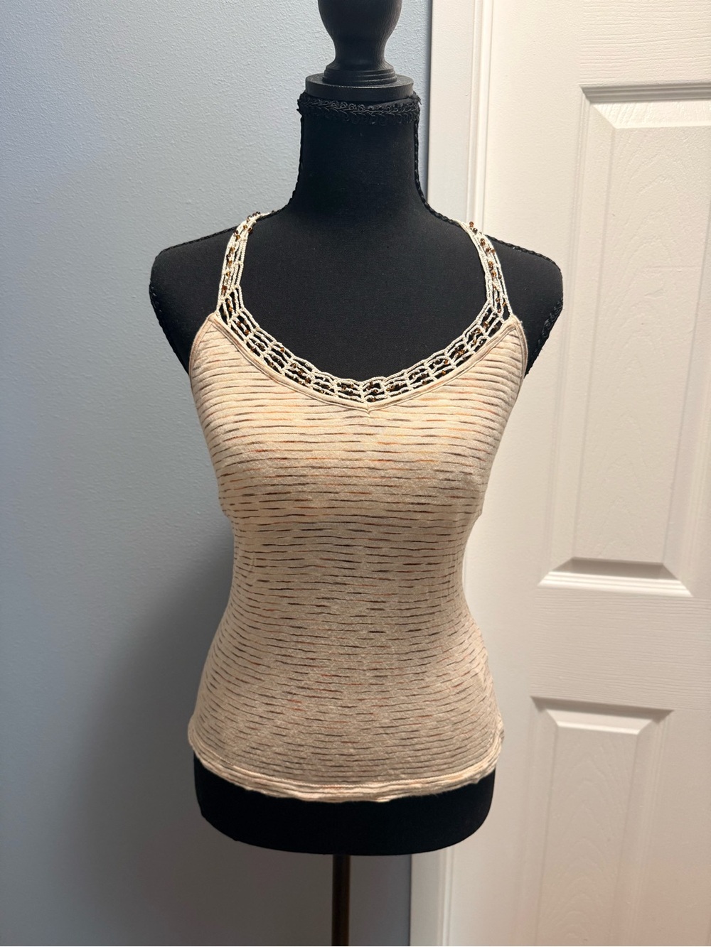 BANANA REPUBLIC Vintage Crochet Racerback Tank Top Cream XS